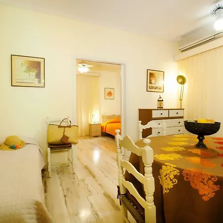 Apartamento Filothei Mikrá Mandínia