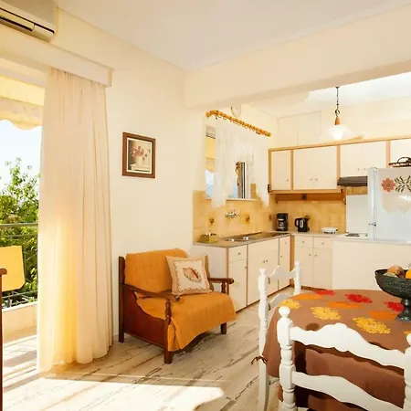 Apartment Filothei *