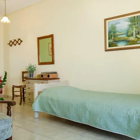 Filothei Apartament Mikrá Mandínia