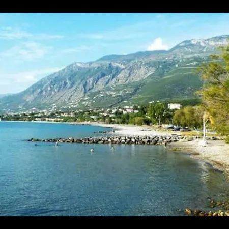 公寓 Filothei Mikrá Mandínia