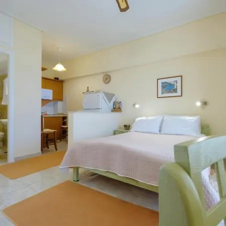 Filothei Apartament Mikrá Mandínia